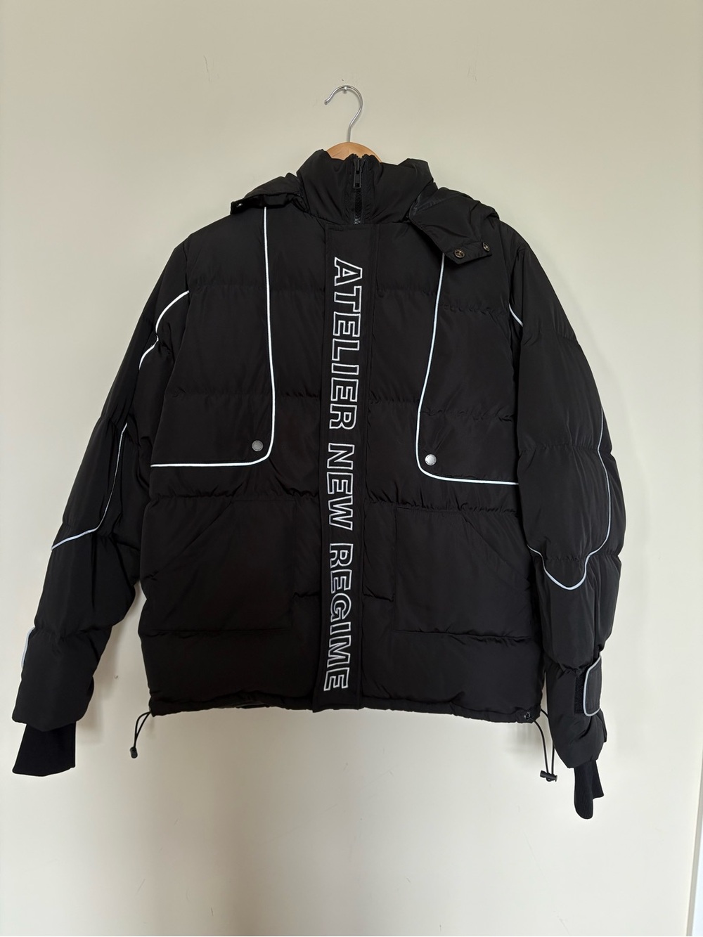 Atelier New Regime Black Puffer Jacket
